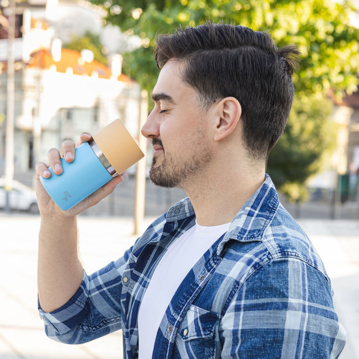 IRISgo cup sip 350ml ocean blue mit Rush Lid 2 vibrant orange – Genuss unterwegs