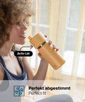 Frau trinkt aus dem IRISgo® cup flow 500ml Thermobecher in vibrant orange mit Active Lid, perfekt abgestimmte Flex Lids
