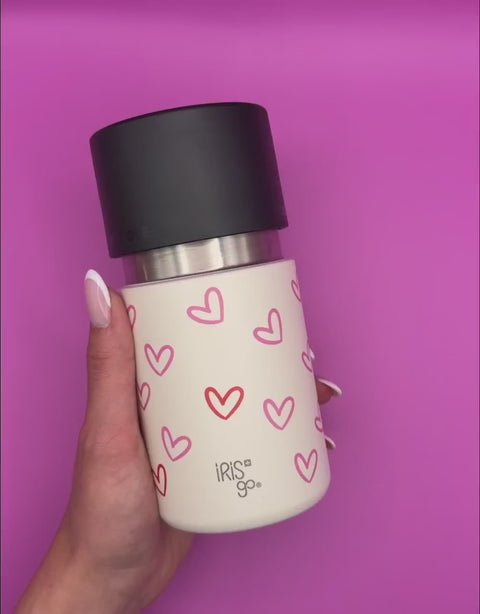 Produktvideo IRISgo® cup sip 350ml im Herz Design, Thermobecher Swiss Made